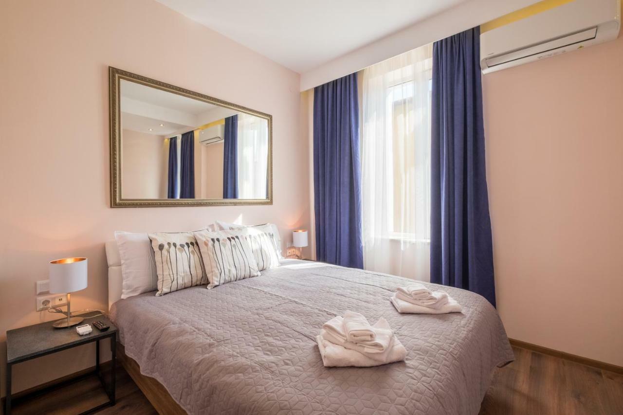 Cozy 3-Bedroom With Stylish Comfort And Chic Decor Sofia Eksteriør bilde